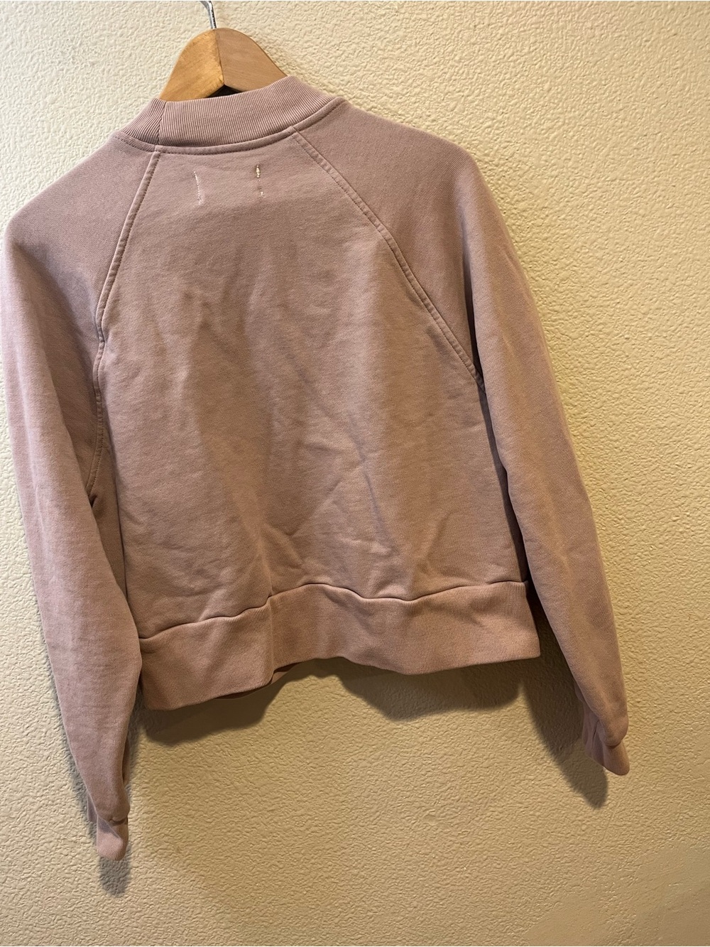 Everlane 100% Organic Cotton Cropped Crewneck Sweater Mauve Purple Size Medium - Picture 8 of 9